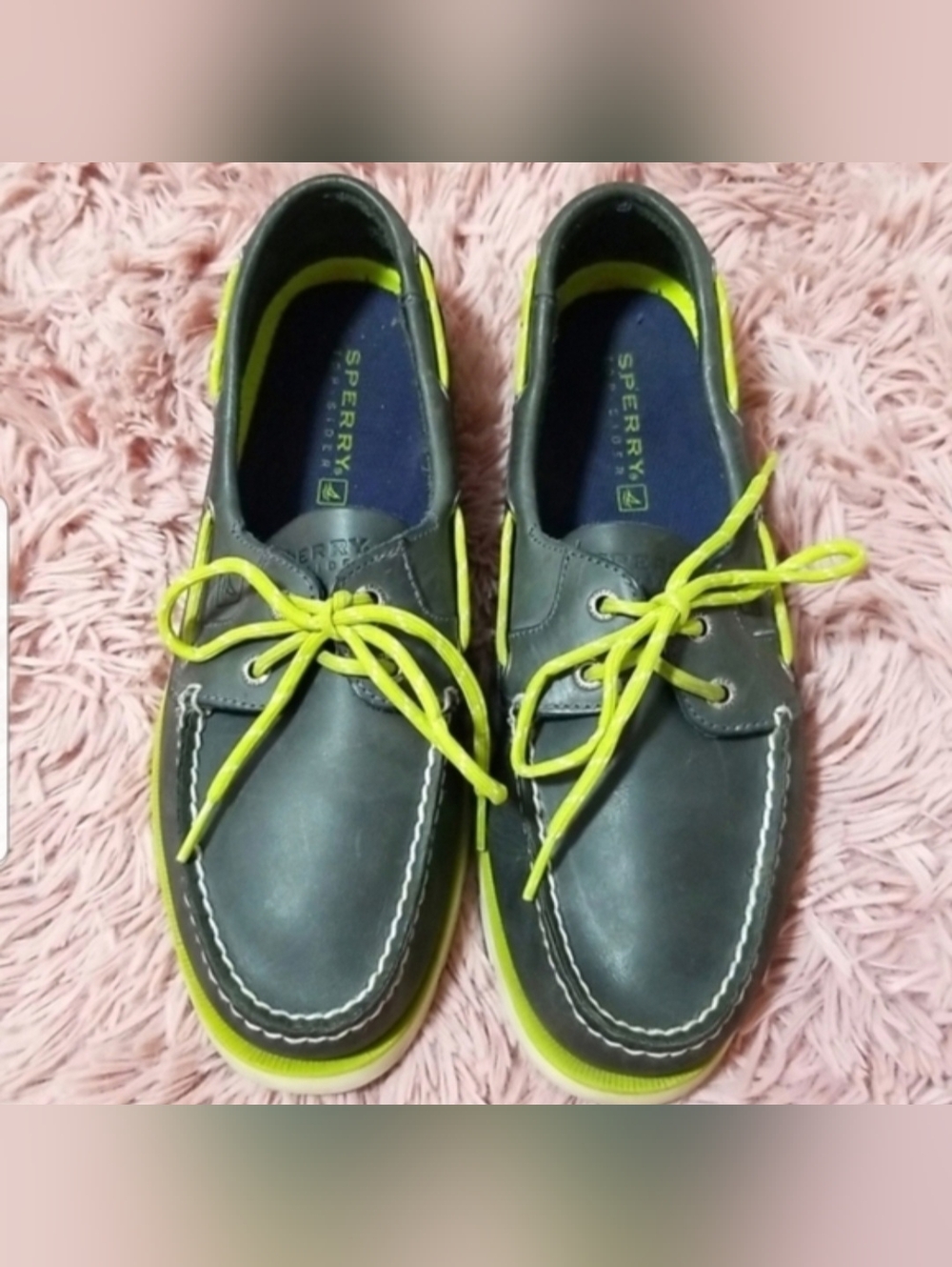 Sperry Top-Sider Gray/Neon Green Accents Leeward 2-Eye Leather Boat Shoes